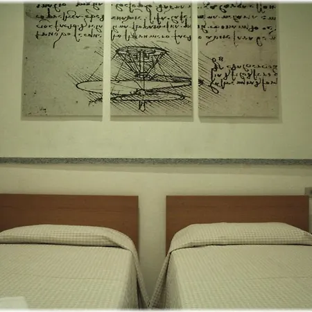 Caccia Reale Hotel 2*